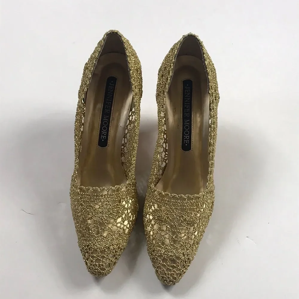 Gold Lace Heels Size (7M) by Jennifer Moore
